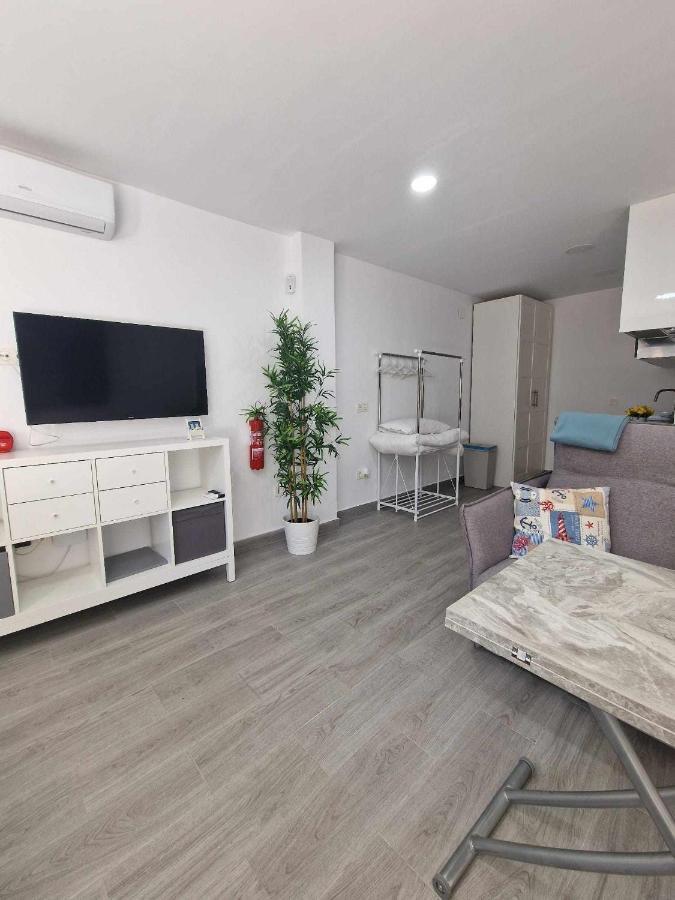 Апартаменты Balneario Pedregalejo Loft B Малага Экстерьер фото